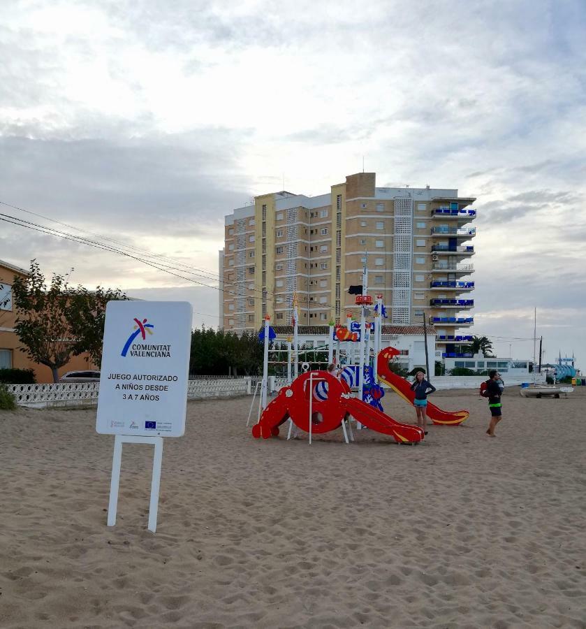 Planta Baja Con Porche Y Piscina, Cerca Del Mar Leilighet Denia Eksteriør bilde