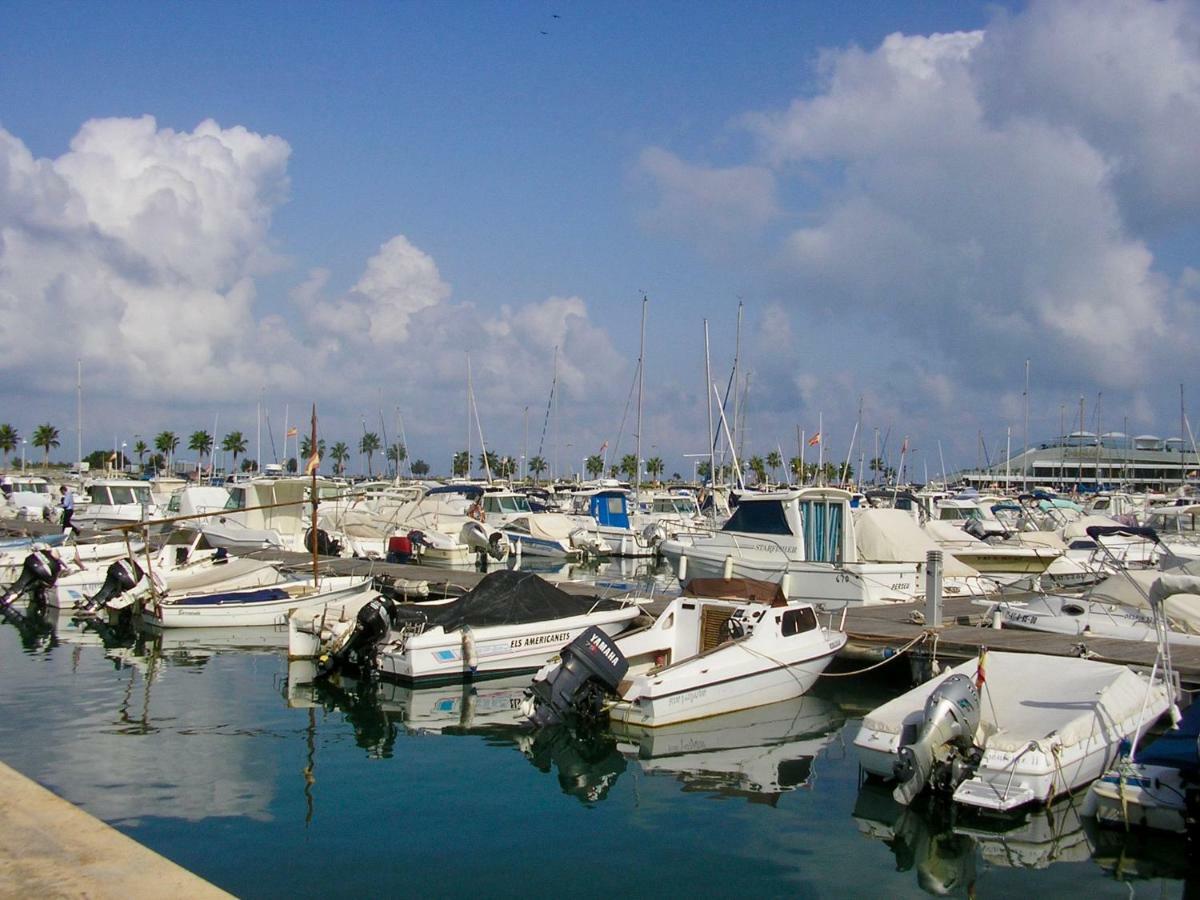 Planta Baja Con Porche Y Piscina, Cerca Del Mar Leilighet Denia Eksteriør bilde